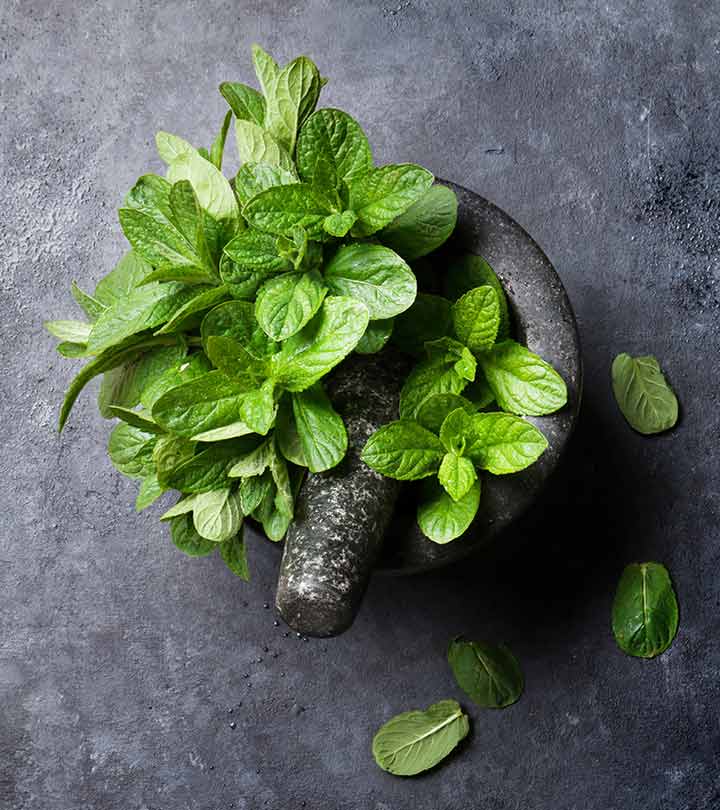 10 Easy Ways To Use Mint Leaves To Get Rid Of Acne Scars