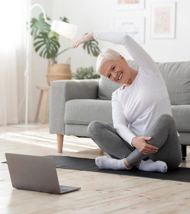 11 Best Stretching Exercises For Seniors (With Pictures)